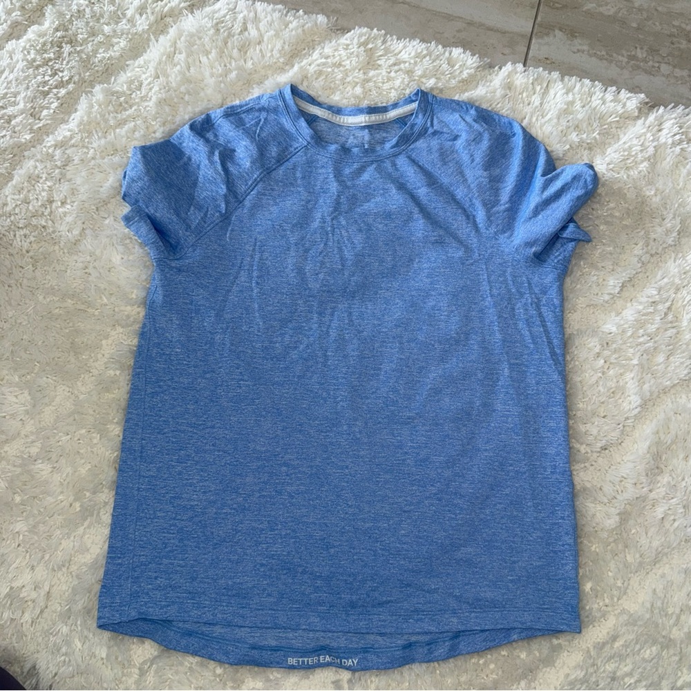 Lululemon top